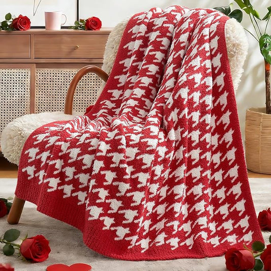 Snuggle Sac Christmas Throw Blanket - Soft Holiday Blanket for Couch, Gift for Family - Houndstooth Red, 50x60 Inches